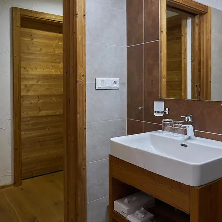 Jasna Centrum L - Free Jacuzzi & Sauna And Chopok View דירה